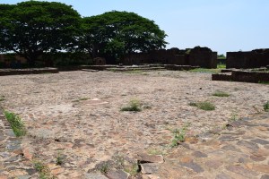 dinning hall to accommodate 1000 people 