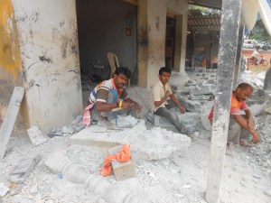 artisan Kasinath Jena at work