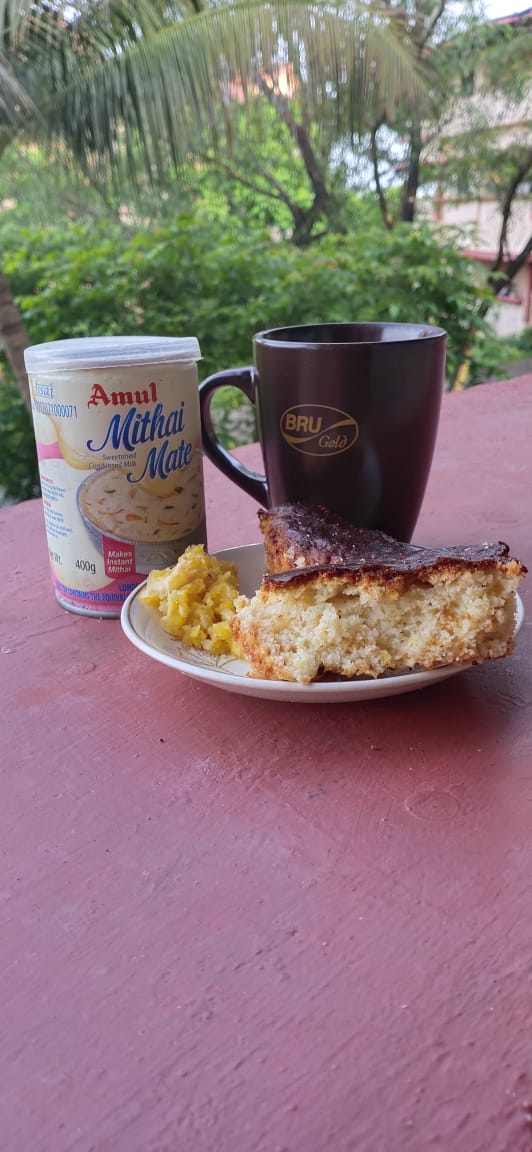 Eggless Pineapple cake